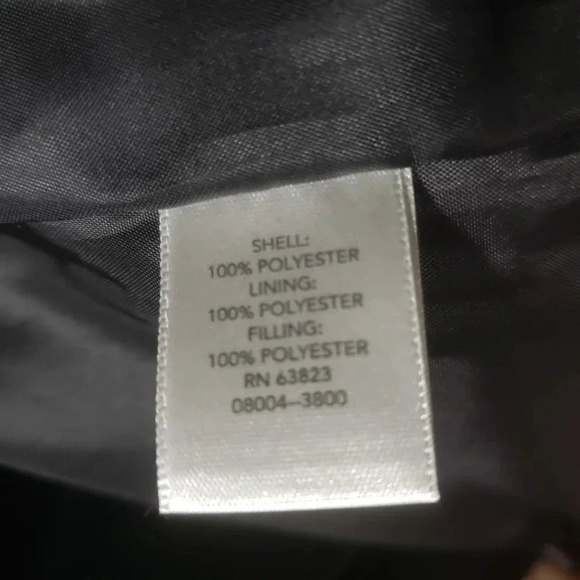 CJ Banks Womans Black  Velvet Zippered Quilted Vest. - Picture 6 of 7